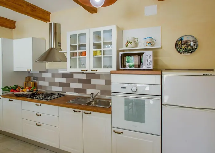 別荘 4 Bedroom Lovely In *